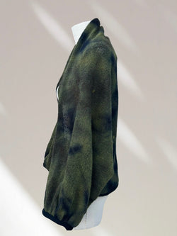 Ermi | Shrug, moss shadow